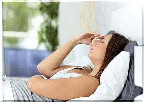 woman resting to relieve pregnancy problems