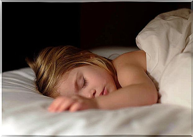 9 tips to help your child stop urinating in bed