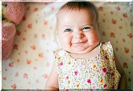 When babies laugh - signs of emotional development